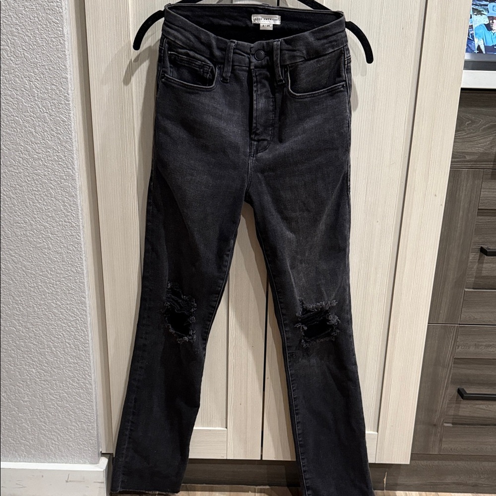 Good American Black Straight Leg Jeans